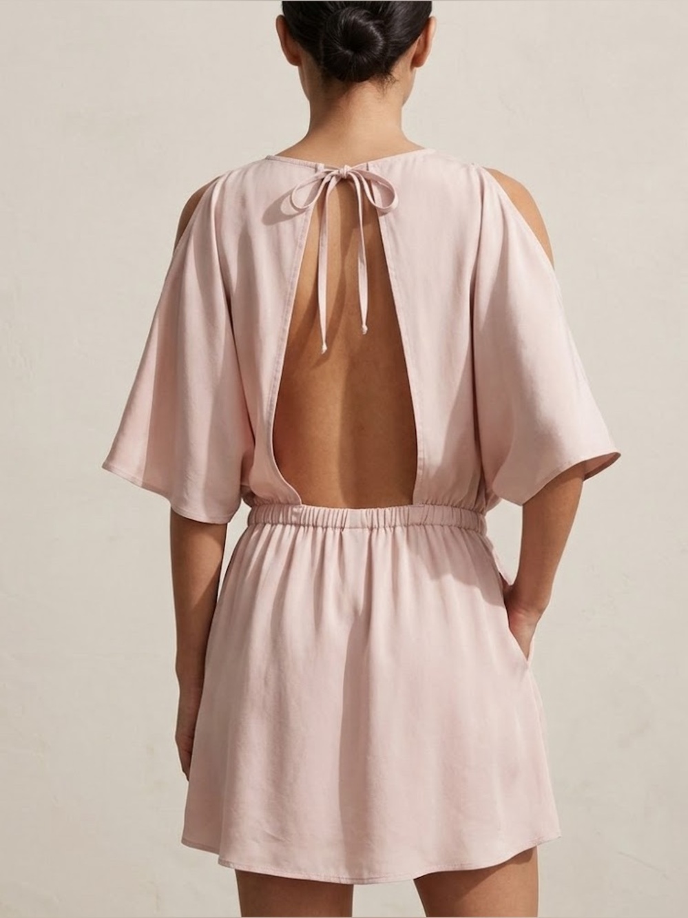 Aritzia Wilfred⎜OPEN BACK, COLD-SHOULDER SILK DRESS⎜CAMILLE